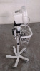 WELCH ALLYN 53SOO VITAL SIGNS MONITOR ON ROLLING STAND - 2