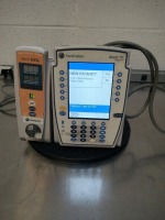 ALARIS 8015 INFUSION PUMP WITH 8300 SERIES MODULES