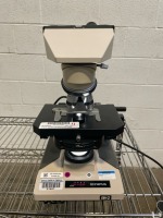 OLYMPUS BH2 CLINICAL TABLETOP MICROSCOPE W 2 OBJECTIVES