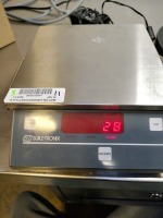 WELCH ALLYN SCALE-TRONIX DIAPER & ORGAN SCALE