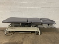 ENRAF NONIUS MANUMED ELECTRIC TREATMENT TABLE