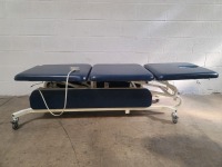 MIDLAND ELECTRIC PHYSICAL THERAPY TABLE