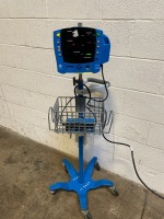 GE V100 CARESCAPE PATIENT MONITOR ON ROLLING STAND