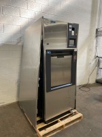 STERIS AMSCO CENTURY V-120 PREVAC STEAM STERILIZER