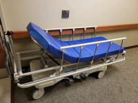 HILL-ROM P8000 TRANSTAR STRETCHER