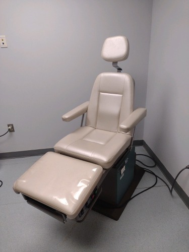 RITTER 117 POWER PROCEDURE CHAIR,