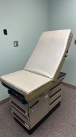 MIDMARK 404 EXAM TABLE, LOC: PHYS 2