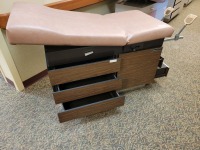 MIDMARK 102 EXAM TABLE