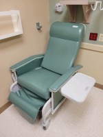 WINCO 655 CARE CLINER RECLINER