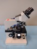 SWIFT LAB MICROSCOPE 10X EYE PIECES WITH 4 OBJECTIVES - 8
