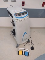 CONMED SYSTEM 5000, MOD: 60-8005-001 ELECTROSURGICAL UNIT WITH 60-8050-001 SMOKE EVACUATOR WITH 3 FOOT PEDALS WITH CART
