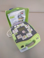 ZOLL AED PLUS DEFIBRILLATOR WITH CASE