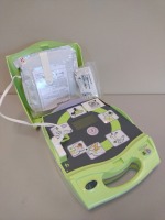 ZOLL AED PLUS DEFIBRILLATOR