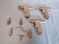 STRYKER SYSTEM 9 DRILL SET TO INCLUDE: 9208-000-000 SAGITAL SAW, 9206-000-000 RECIP SAW, 9205-000-000 DUAL TRIGGER ROTARY DRILL WITH BITS AND CHUCKS