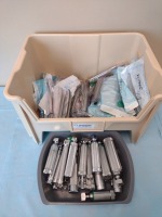 LOT OF LARYNGOSCOPES BLADES AND HANDLES