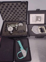 LOT OF HAND AND MUSCLES STRENGTH DYNAMOMETERS WITH FAT CALIPER
