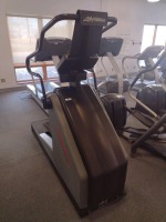 LIFE FITNESS CT 9500 9751 CROSS-TRAINER