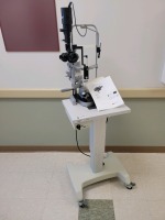 HAAG-STREIT INTERNATIONAL BM 900 SLIT LAMP