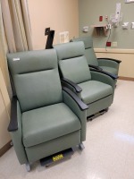 LOT OF 3 RECLINERS