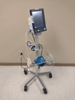 MINDRAY ACCUTORR 7, 6103F-PA00065 VITAL SIGNS MONITOR ON CART