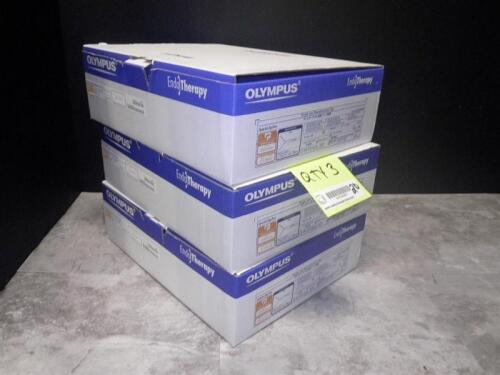 LOT OF OLYMPUS QUICK CLIP PRO HX-202UR SINGLE USE REPOSITIONABLE CLIP (EXP DATE RANGE: 3/2020-5/2020) (QTY 3)