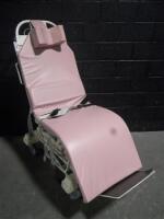 WY EAST MEDICAL TOTALIFT II STRETCHER CHAIR