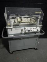 ISOLETTE AIR SHIELDS INFANT INCUBATOR