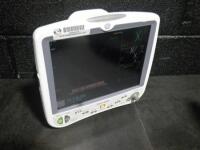 GE DASH 5000 PATIENT MONITOR