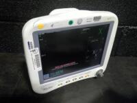 GE DASH 4000 PATIENT MONITOR