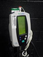 WELCH ALLYN PATIENT MONITOR ON ROLLING STAND