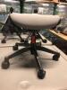 HUMANSCALE SADDLE SEAT