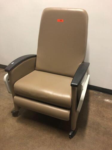 WINCO PATIENT RECLINER