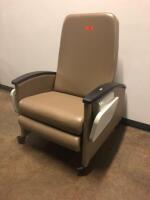 WINCO PATIENT RECLINER