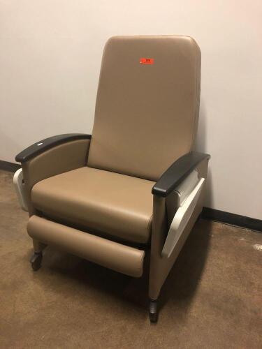 PATIENT RECLINER