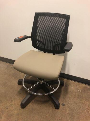 SITONIT MESH BACK OFFICE CHAIR W/ ARM REST