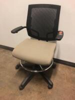 SITONIT MESH BACK OFFICE CHAIR W/ ARM REST