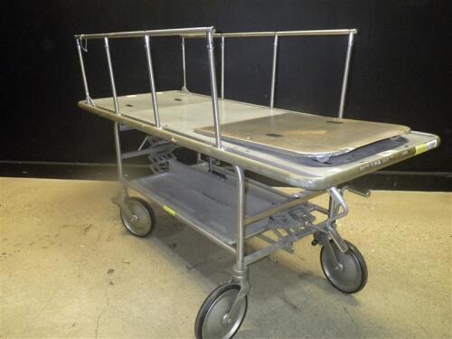 HAUSTED 400 UNI-CARE STRETCHER