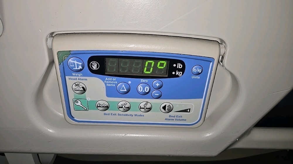HILL-ROM ADVANTA 2 HOSPITAL BED, PL W/ P1177A PATIENT HELPER POLE ...
