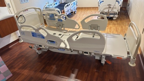HILL-ROM ADVANTA 2 HOSPITAL BED, PL, NO MATTRESS LOCATED AT: 1 MEDICAL ...