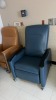 LOT OF RECLINERS X3 - 4