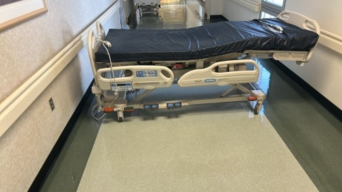 HILL-ROM VERSACARE HOSPITAL BED