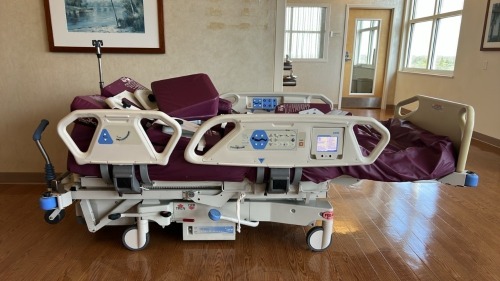 HILL-ROM TOTALCARE HOSPITAL BED