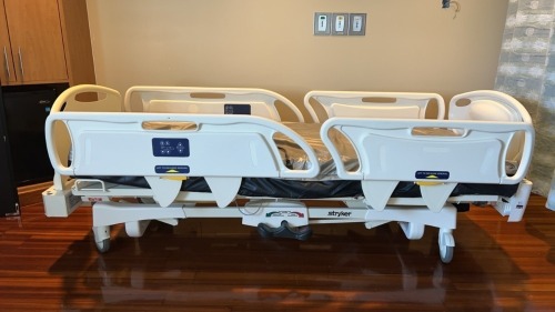 STRYKER FL28C HOSPITAL BED
