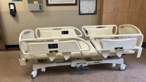 STRYKER FL28C HOSPITAL BED