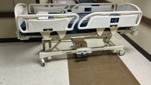 STRYKER FL28EX1 HOSPITAL BED