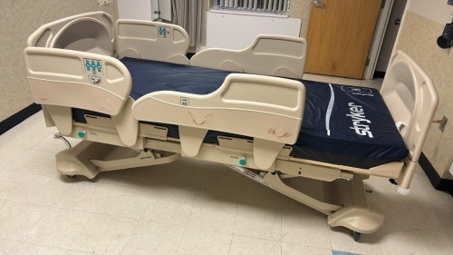 CHG SPIRIT PLUS HIGH LOW HOSPITAL BED