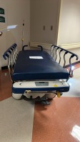 STRYKER 1105 STRETCHER W/ SCALE