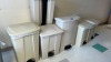 LOT OF TRASH BINS X10 - 2