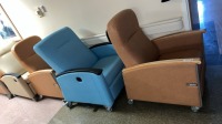 LOT OF RECLINERS X5