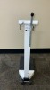 DEFECTO 758C PATIENT SCALE - 3